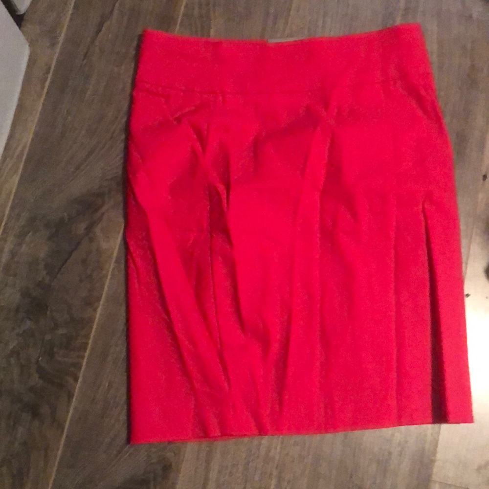 Pink pencil skirt